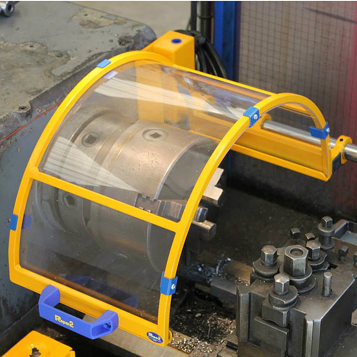 На что смотреть специалисту по охране труда, если он не инженер по образованию